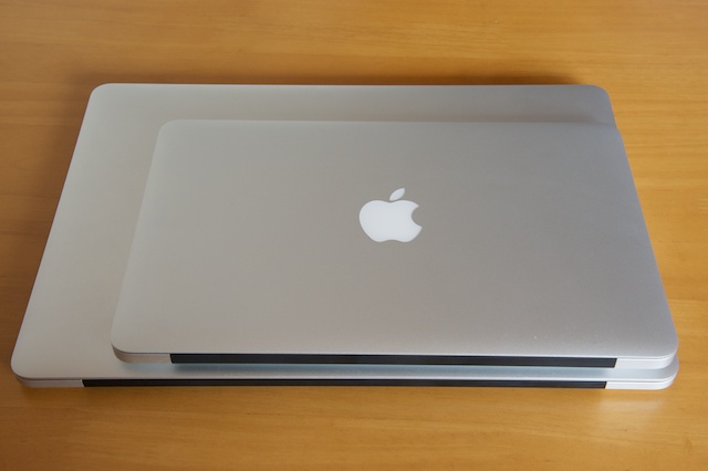 Macbook pro retina 13と15インチの持ち運びをレビューしてみた！ ｜ Apple Geek LABO