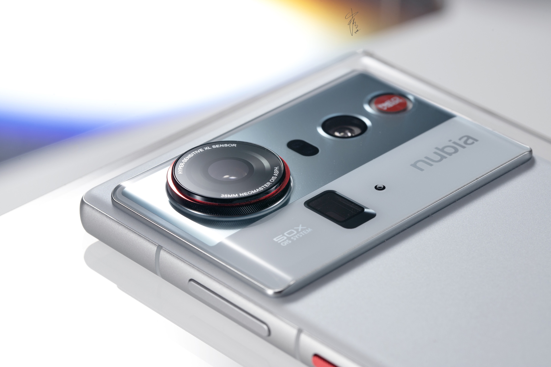 ヌビア Z80 ウルトラ