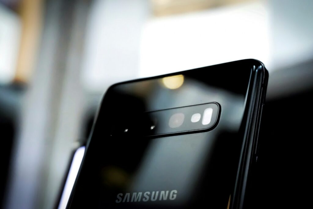 これらの Samsung Galaxy のアップデートはこれで最後です。お使いの携帯電話がリストにあるかどうかを確認してください