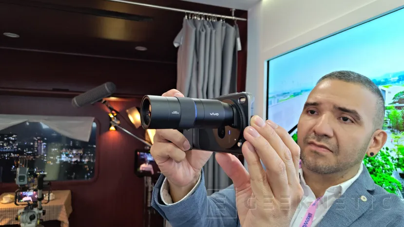 Geeknetic Vivo が、取り付け可能な望遠レンズ 2 を備えた X300 Pro をヨーロッパに導入