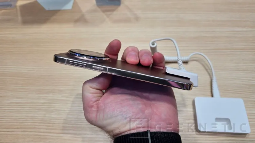 Geeknetic HUAWEI は MWC26 に最上位の Mate 80 Pro、True Color の写真を撮影できる XMAGE をもたらします 2