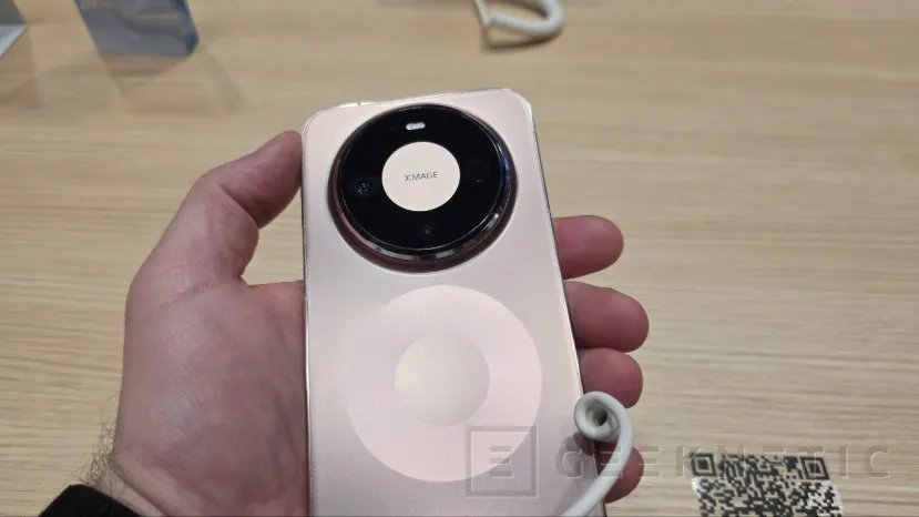 Geeknetic HUAWEI は MWC26 に最上位の Mate 80 Pro、True Color の写真用 XMAGE をもたらします 4