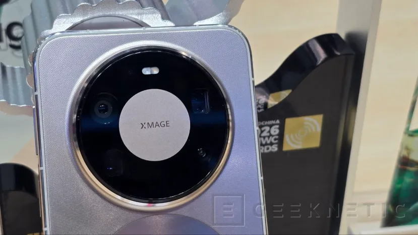 最大 20 GB の RAM と Kunlun Crystal 3 Gen 2 を搭載した HUAWEI、Mate 80 Pro Max、RS Ultimate の Geeknetic プレミアム デバイス