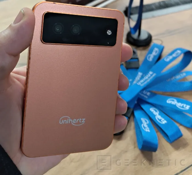 Geeknetic BlackBerry の精神的な後継者が Kickstarter に登場: これは Android 16 2 を搭載した Unihertz Titan 2 Elite です