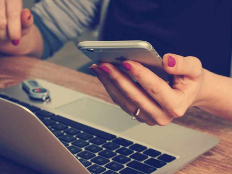 「おかけになった電話をお呼びしましたがお出になりません」auの着信拒否?【コールなしの場合】 Apple Geek LABO 「おかけになった電話をお呼びしましたがお出になりません」auの着信拒否?【コールなしの場合】 Apple Geek LABO